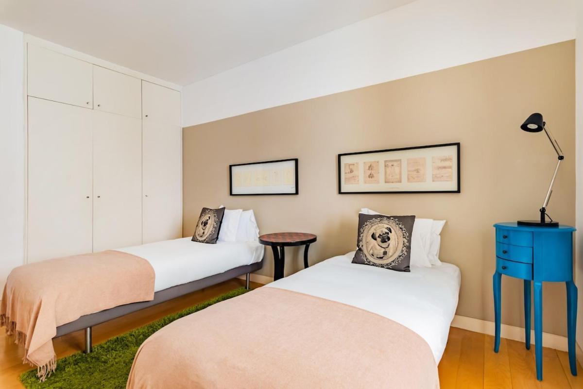 Mercy Ii, In The Heart Of Chiado Apartment